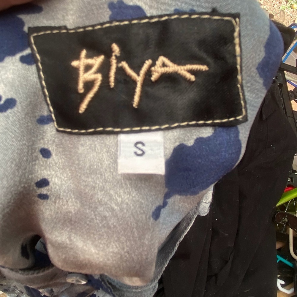 Johnny Was BIYA Silk Blouse - Picture 7 of 8